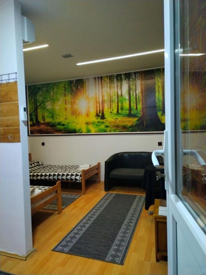 Fun Rooms Sobe Prenociste Borca Екстериор снимка